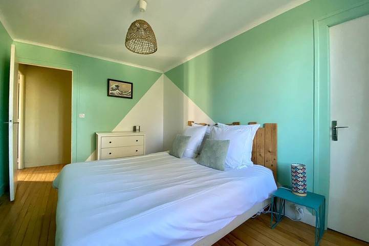 Gîte pour 5 personnes, avec jardin à Surrain - 4