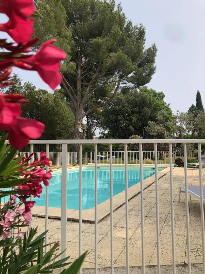 Villa in Cornillon-Confoux, Côte méditerranéenne (France)