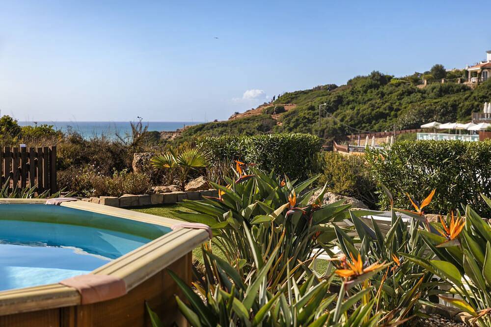 Casa da Falesia - Haus in erster Linie zum Meer mit 2 Schlafzimmern und Privatpool in Benagil, Faro Distrikt