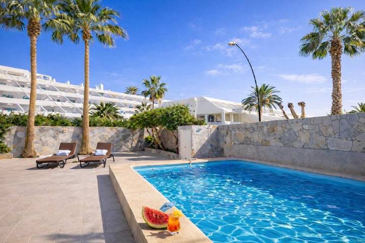 Ferienwohnung für 4 Personen, mit Pool und Terrasse - 1