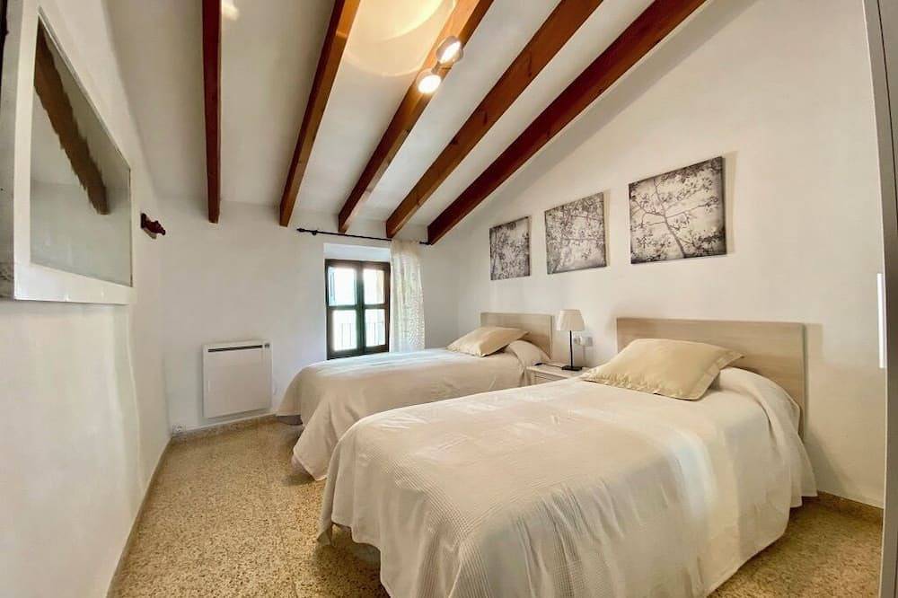 Typisches Dorfhaus in Valldemossa in Valldemossa, Mallorca Westen