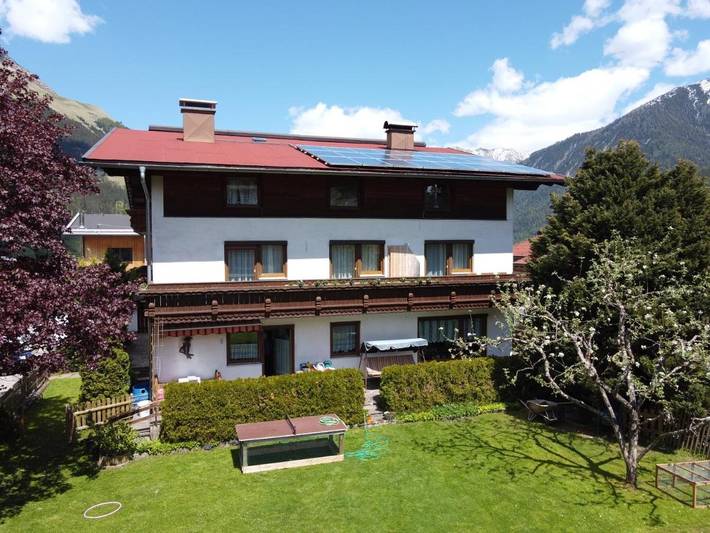 Appart’hôtel pour 3 personnes, avec balcon ainsi que jardin et vue
