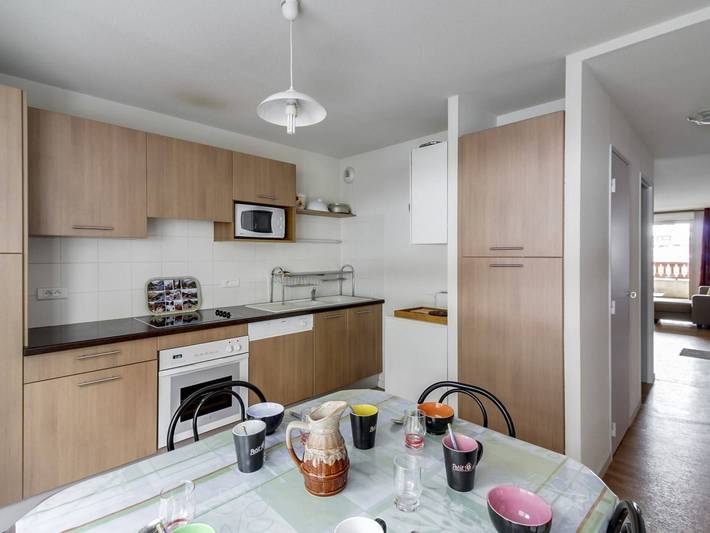 Apartamento entero, Apartamento cómodo para 8 pers, 2 dorm, terraza, lavandería, cerca de pistas in La Mongie, Bagnères-de-Bigorre