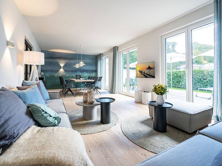 Ferienhaus für 12 Personen, mit Terrasse und Whirlpool sowie Garten und Sauna auf Usedom