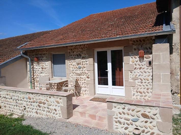 Gîte pour 2 personnes, avec terrasse à Châteauneuf-sur-Isère - 2