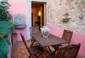 Chambre d’hôte pour 3 personnes, avec vue et terrasse, animaux acceptés à Orvieto