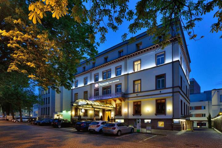 Hotel für 4 Personen, mit Terrasse und Sauna, mit Haustier in Freiburg