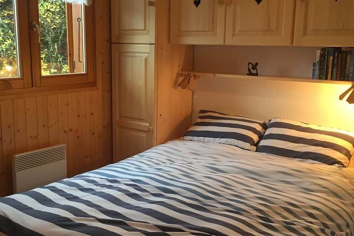 Appartement entier, Contemporary Apartment near ski lift - sleeps4/5 in Saint-Jean-d'Aulps, Les Portes du Soleil