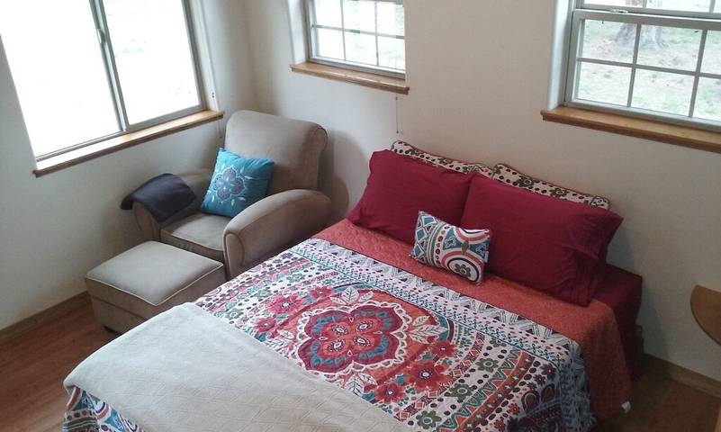 Vacation house for 4 people, with yard and terrace, with pets in San Juan National Forest