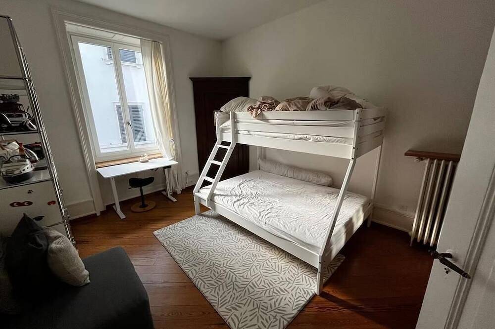 Appartamento intero, 1-bedroom, 1-bathroom apartment / condominium in Renens, Distretto dell'Ouest lausannois