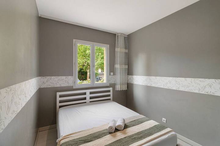 Location de vacances pour 8 personnes, avec Jardin à Pazayac - 3