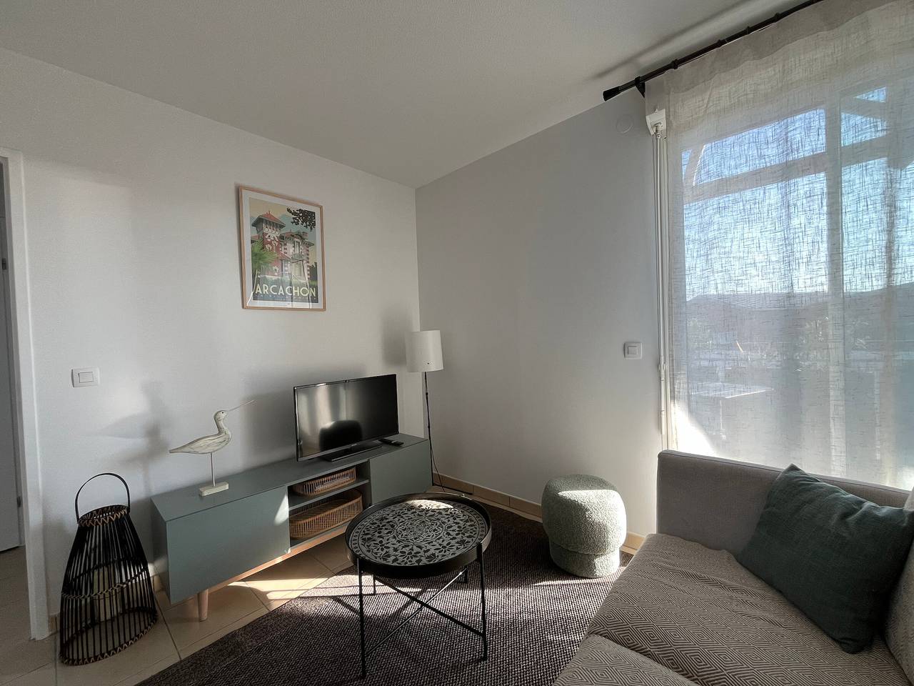 Ganze Wohnung, Helles T2 im Stadtzentrum mit Balkon und sicherem Parkplatz in La Teste-de-Buch, Arcachon und Umgebung