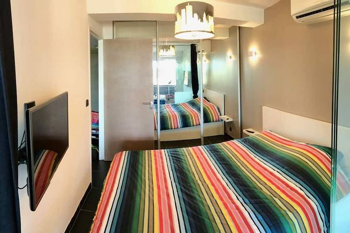 Gîte pour 6 personnes, avec terrasse et jardin dans Port de Saint-Jean - 2