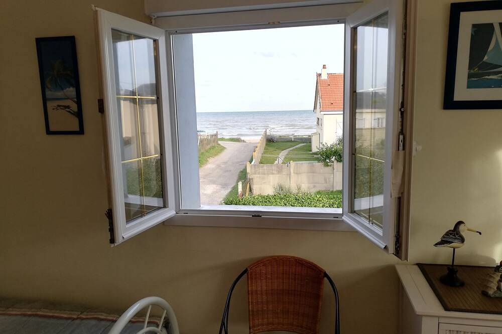 Agréable maison, 40 m de la mer, près des plages du débarquement in Saint-Marcouf, Région de Cherbourg
