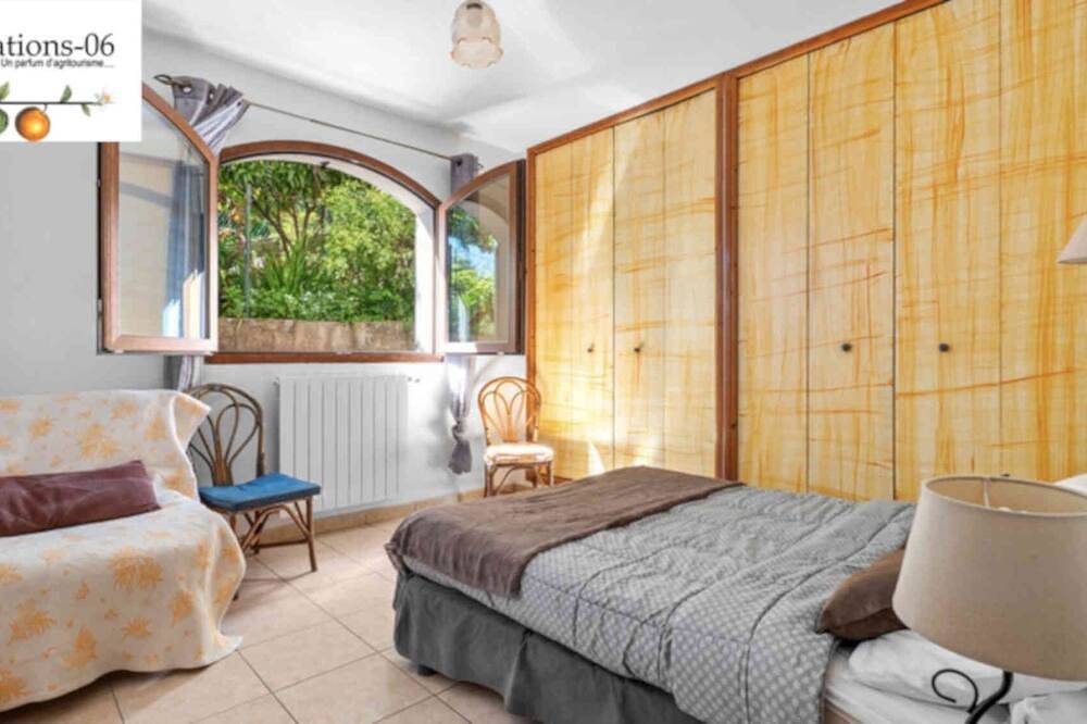 4 Sterne Ferienwohnung in Agriturismo 800 m vom Dorf 30 Minuten in Le Bar-sur-Loup, Cannes und Umgebung