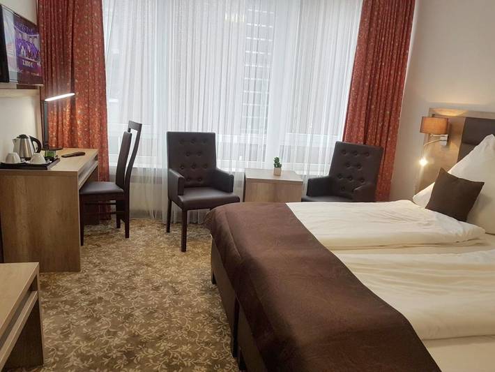 Chambre d’hôte pour 3 personnes, avec vue sur le lac et vue, animaux acceptés à Bad Zwischenahn - 4