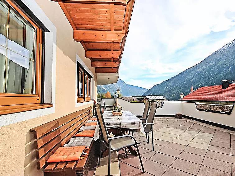Ganze Wohnung, 2 Zimmer 4 Personen in Lechtaler Alpen, Pettneu am Arlberg
