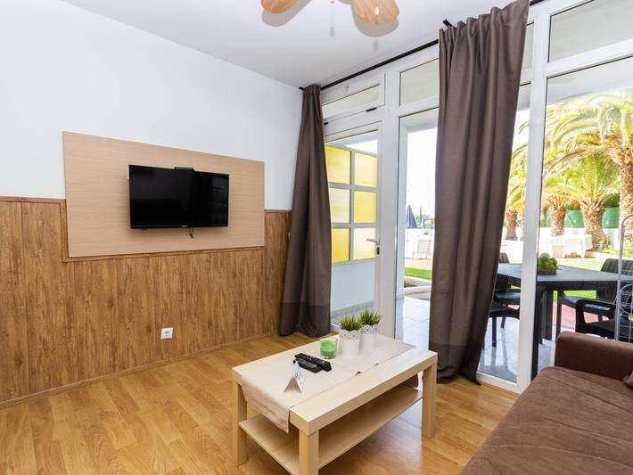 Ferienwohnung für 2 Personen, mit Balkon und Pool sowie Garten in Playa del Inglés - 4