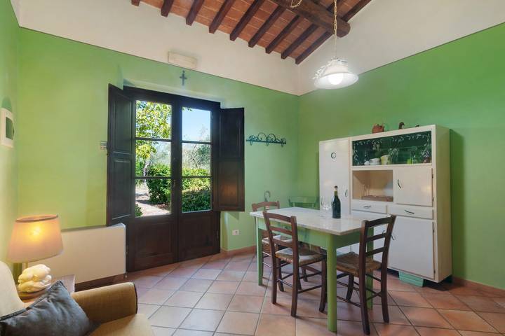 Ganze Wohnung, Country Suite Olivo für 2 Personen mit Garten und Pool in Bagno a Ripoli, Valdarno
