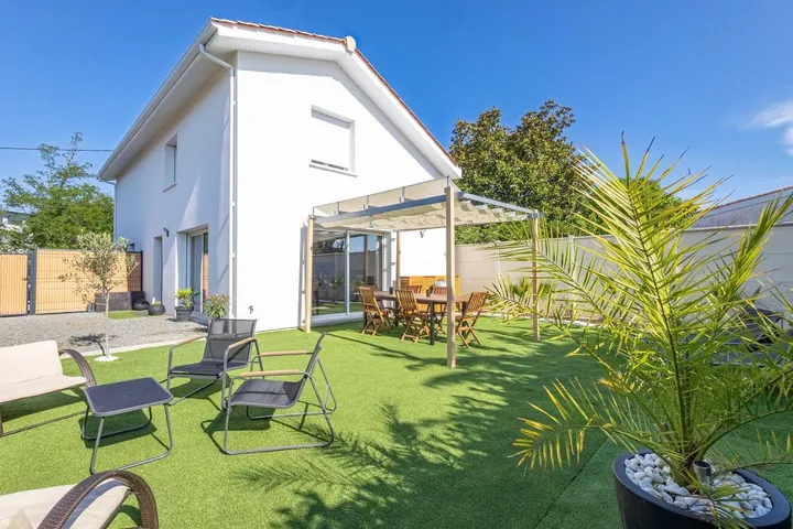 Chalet para 6 personas, con jardín y vistas, Familias con niños - 1