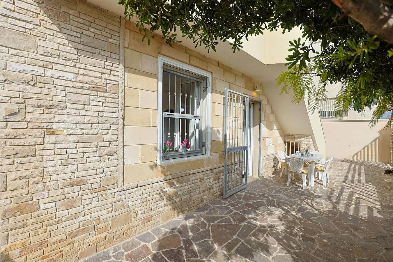 Casa Laura 3 a soli 20 mt dalla spiaggia di San Pietro in Bevagna in Manduria, Golfe de Tarente