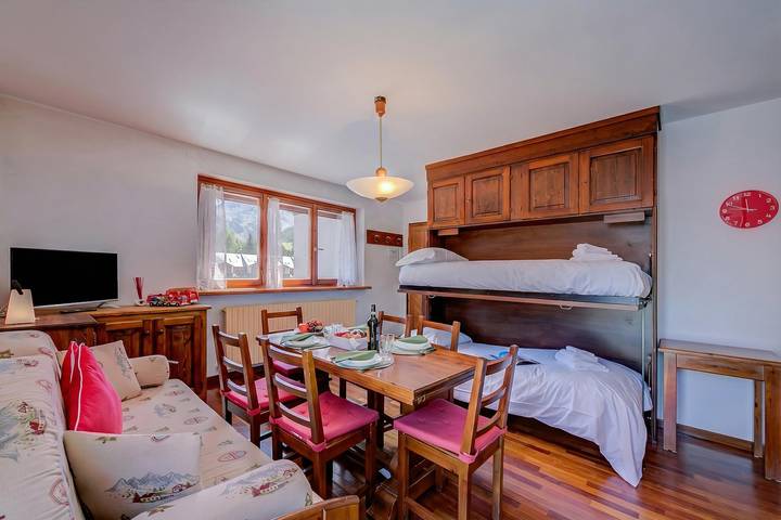 Apartamento entero, Sestriere Terrace Apt Few Steps From Ski in Sestriere, Via Lattea