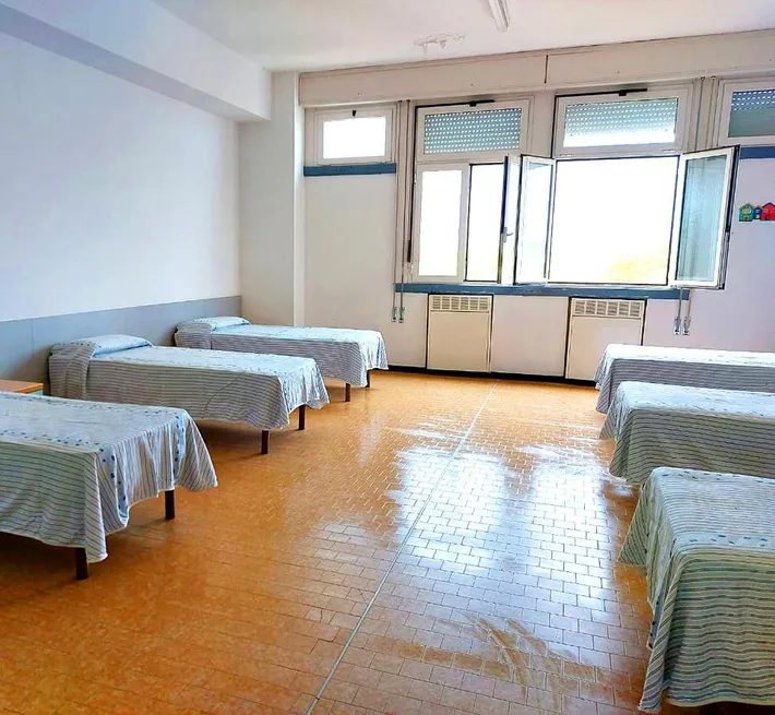 Hostel für 8 Personen, mit Garten und Ausblick - 1