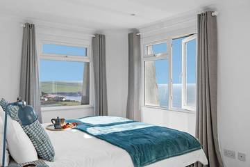 Holiday Rental for 13 People in Bigbury-on-Sea, Bigbury on Sea, Photo 1