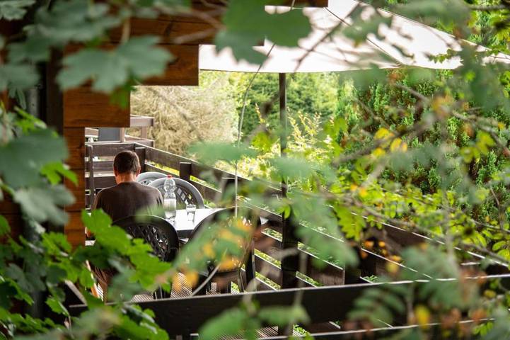 Location de vacances pour 5 personnes, avec terrasse et vue dans Dochamps - 3