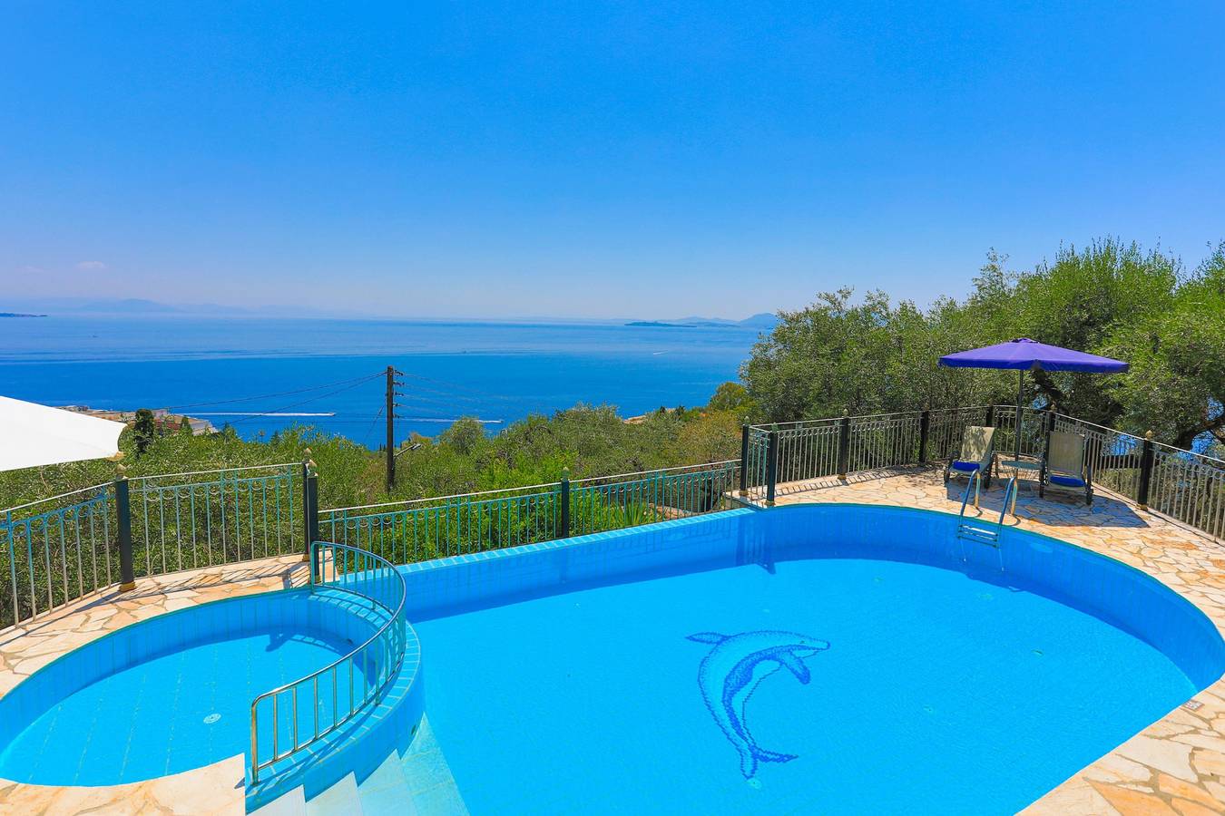Villa für 5 Personen mit Terrasse in Nissaki, Korfu