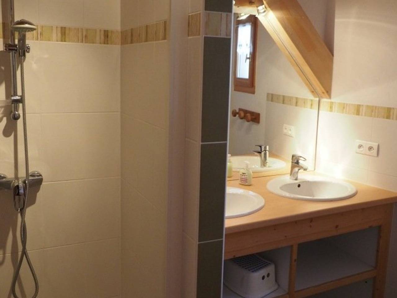 Appartement entier, Chalet pour 10 pers. au pied des pistes avec Wi-Fi & parking in Valmorel, Les Avanchers-Valmorel
