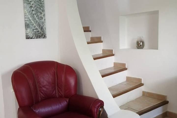 Location de vacances pour 5 personnes, animaux acceptés dans Office De Tourisme Du Pays Des Sorgues Et Des Monts De Vaucluse - 3