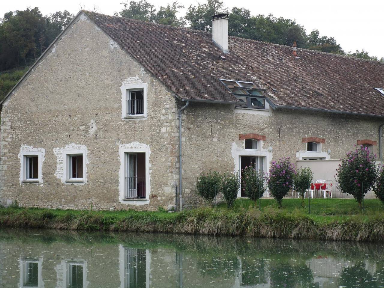 Gîte pour 5 Personnes dans La Madeleine-sur-Loing, Seine-et-Marne