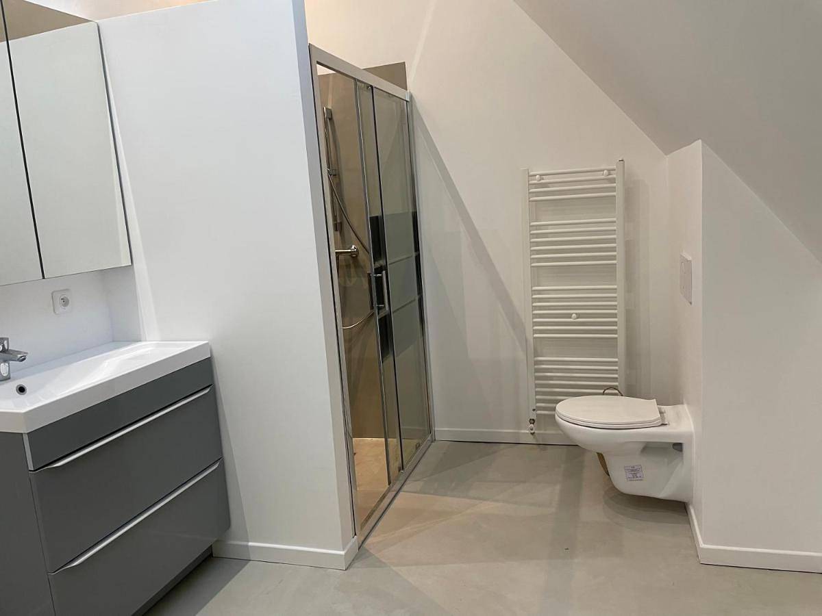 Appartement entier, Appartement Moderne Dans Ferme Du 13éme Siecle in Fontaine-Chaalis, Oise