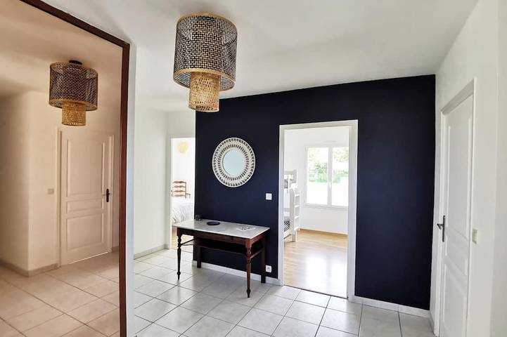 Location de vacances pour 6 personnes, avec jacuzzi ainsi que jardin et terrasse à Ploulec'h - 2