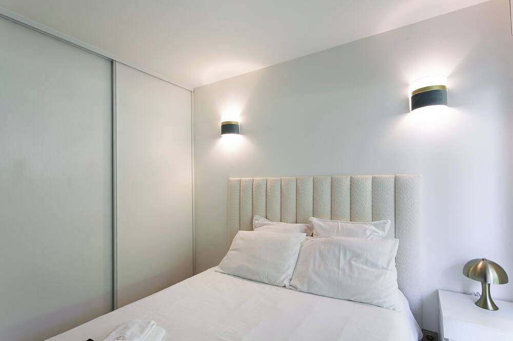 Ganze Wohnung, Apartment with pool in Nizza, Mittelmeerküste (Frankreich)