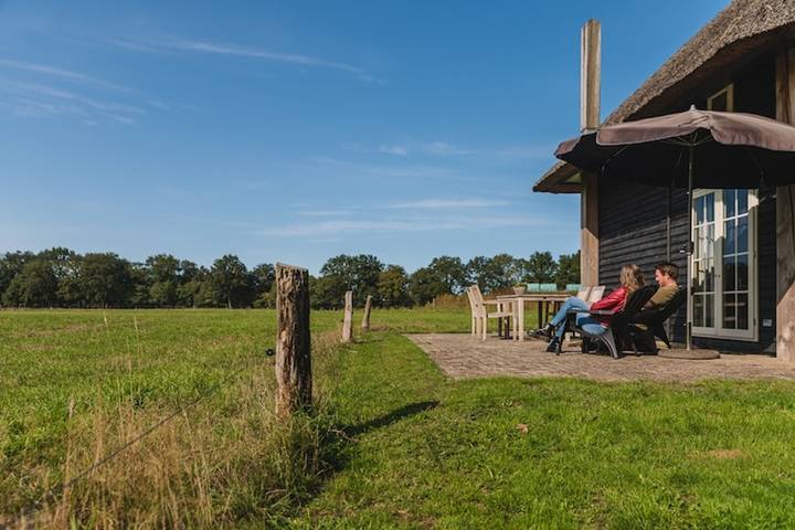 Vakantiehuis voor 5 personen, met Tuin en Sauna in Wierden