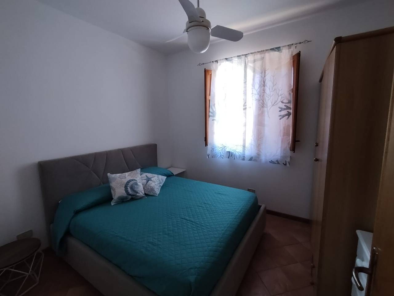 Ganze Wohnung, Ferienwohnung 'Casa Ariele' mit Bergblick, privater Terrasse und Klimaanlage in San Vito Lo Capo, Trapani Provinz
