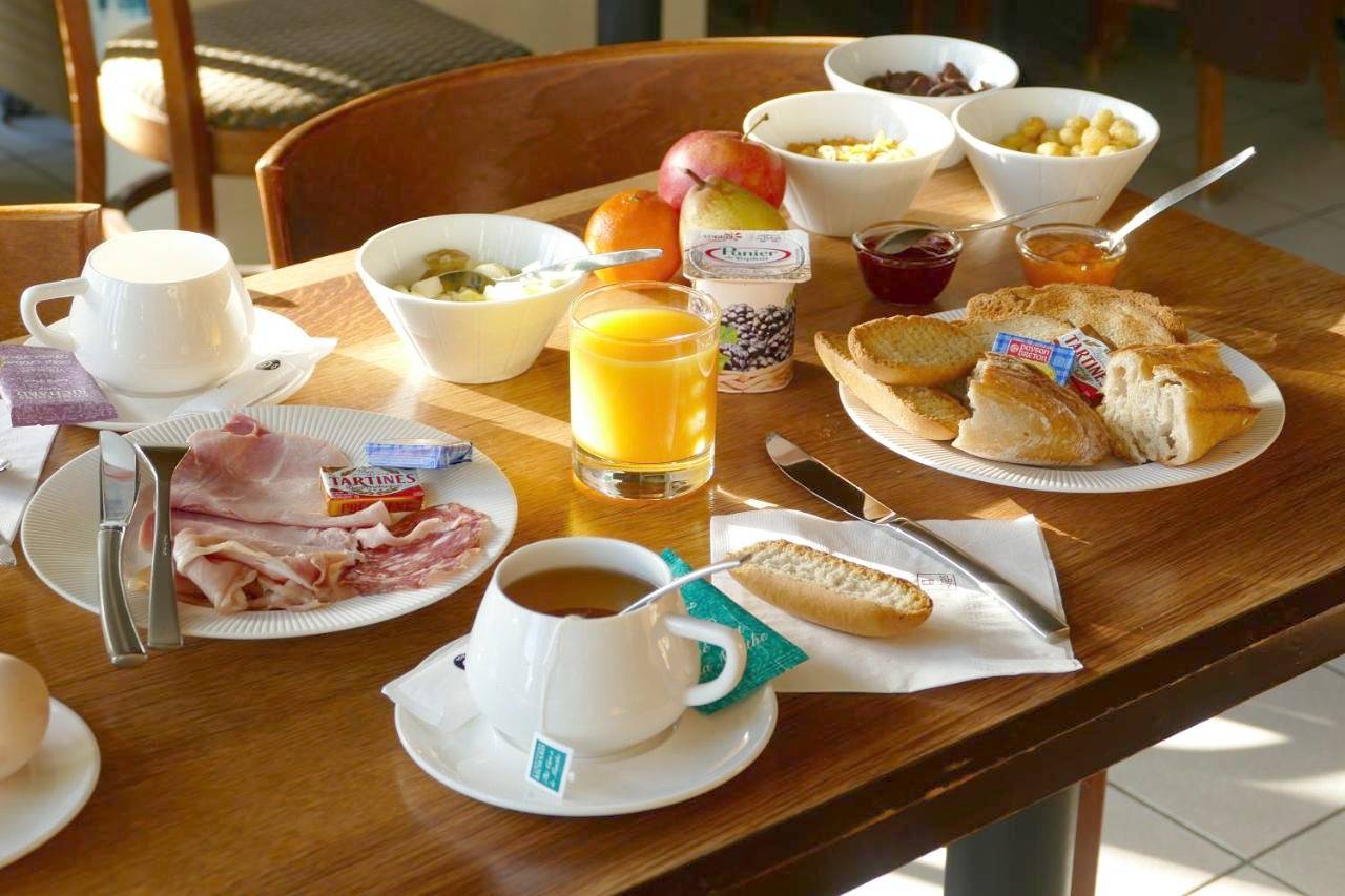 Logis Hotels Le Champalud Restaurant La Citadelle in Orée-d'Anjou, Région de Cholet
