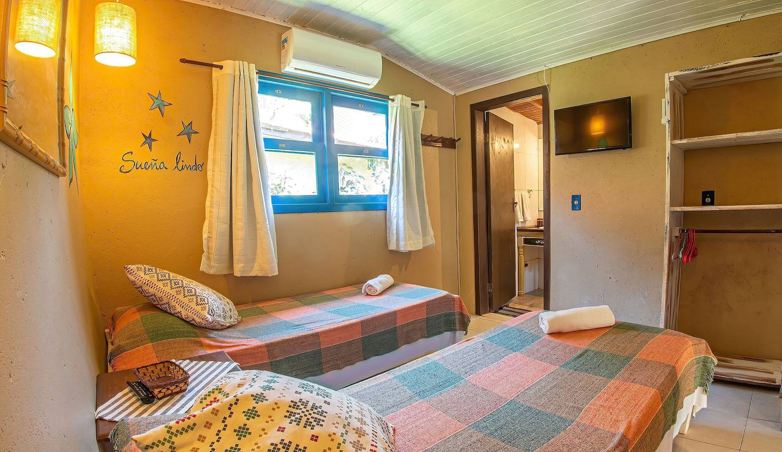 Entire studio, Loft Classic - Pousada Rosa da Praia in Ibiraquera, Imbituba