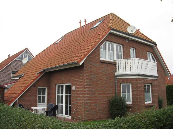 Ferienhaus für 6 Personen, mit Terrasse und Garten in Carolinensiel