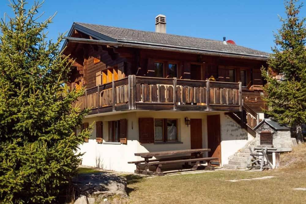 Appartement entier, Chalet Fridi 4-Bettwohnung, Dusche, Wc 4-Bettwohnung Erdgeschoss in Rosswald, Brig