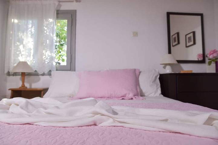 Entire apartment, Seasound I. Amazing apartment into the sea in Agioi Apostoli, Chania region