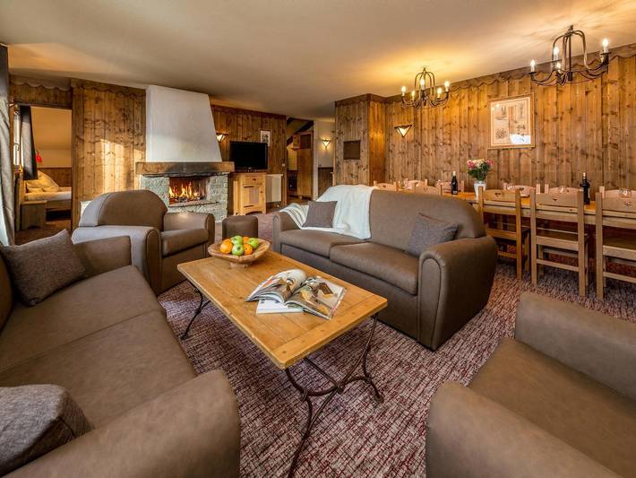 Gîte pour 12 personnes, avec Balcon et Terrasse ainsi que Piscine et Sauna dans Arc 2000 - 3
