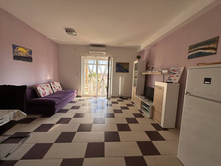 Ganze Wohnung, Schöne Apartment Bodulo 6 in Povljana, Pag