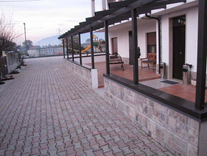 Casas e apartamentos de temporada para 4 pessoas, com Terraço e Jardim em Padula