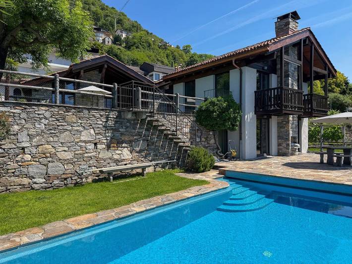 Ferienhaus für 8 Personen, mit Balkon und Garten sowie Pool und Sauna am Lago Maggiore (Schweiz) - 2