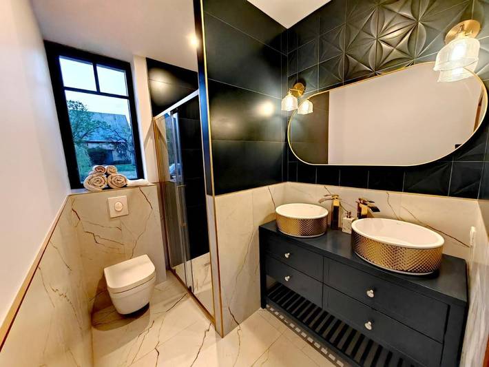 Gîte pour 4 personnes, avec vue et terrasse à Saint-Quentin-sur-le-Homme - 4