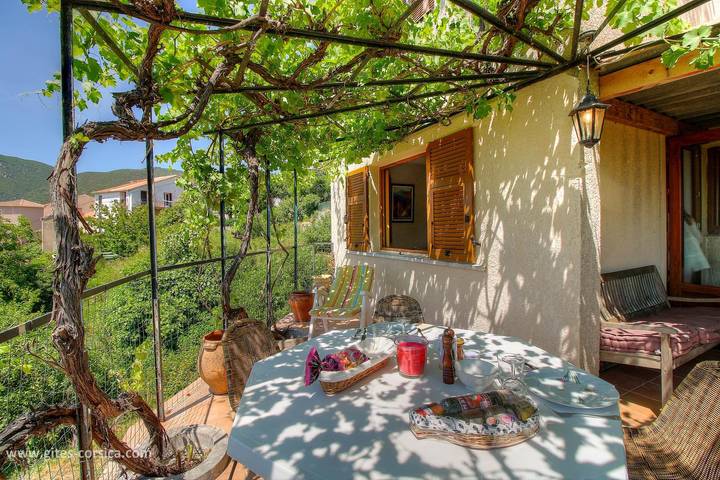 Casa de huéspedes para 2 personas, con terraza, Se admiten mascotas en Córcega
