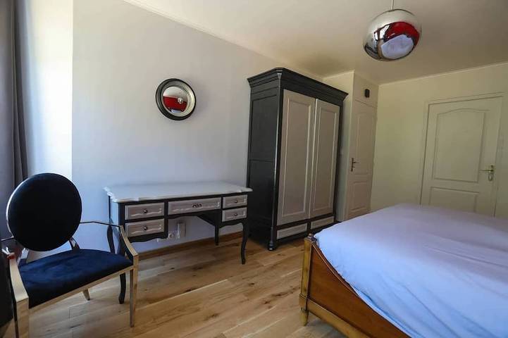 Location de vacances pour 6 personnes, avec terrasse ainsi que jacuzzi et jardin à Revin - 3